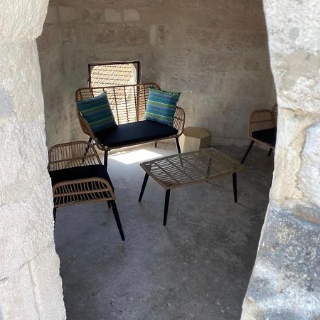 La Tour 3: Appart Au Coeur De La Petite Venise L'Isle-sur-la-Sorgue Ngoại thất bức ảnh
