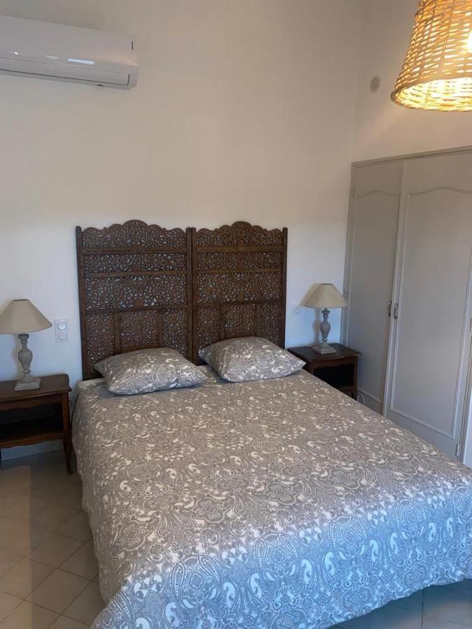 La Tour 3: Appart Au Coeur De La Petite Venise L'Isle-sur-la-Sorgue Ngoại thất bức ảnh