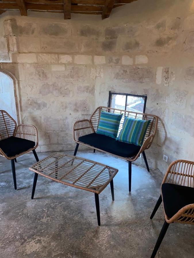 La Tour 3: Appart Au Coeur De La Petite Venise L'Isle-sur-la-Sorgue Ngoại thất bức ảnh